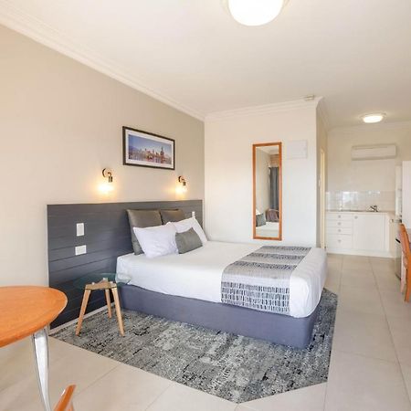 Coopers Colonial Motel Brisbane Bagian luar foto