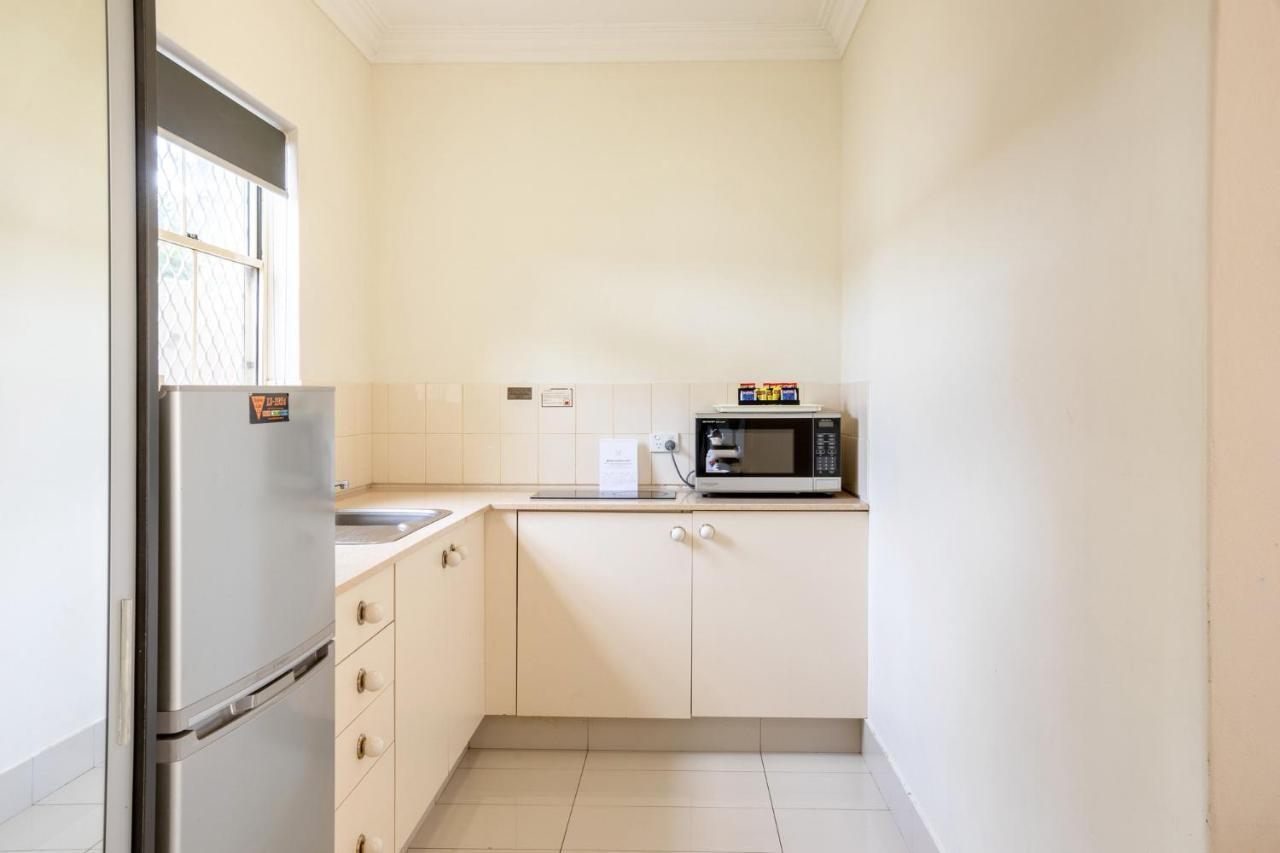 Coopers Colonial Motel Brisbane Bagian luar foto