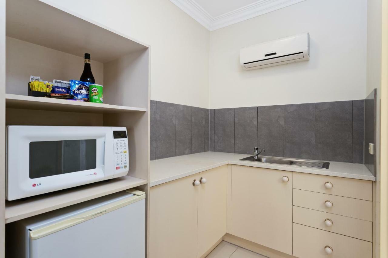 Coopers Colonial Motel Brisbane Bagian luar foto